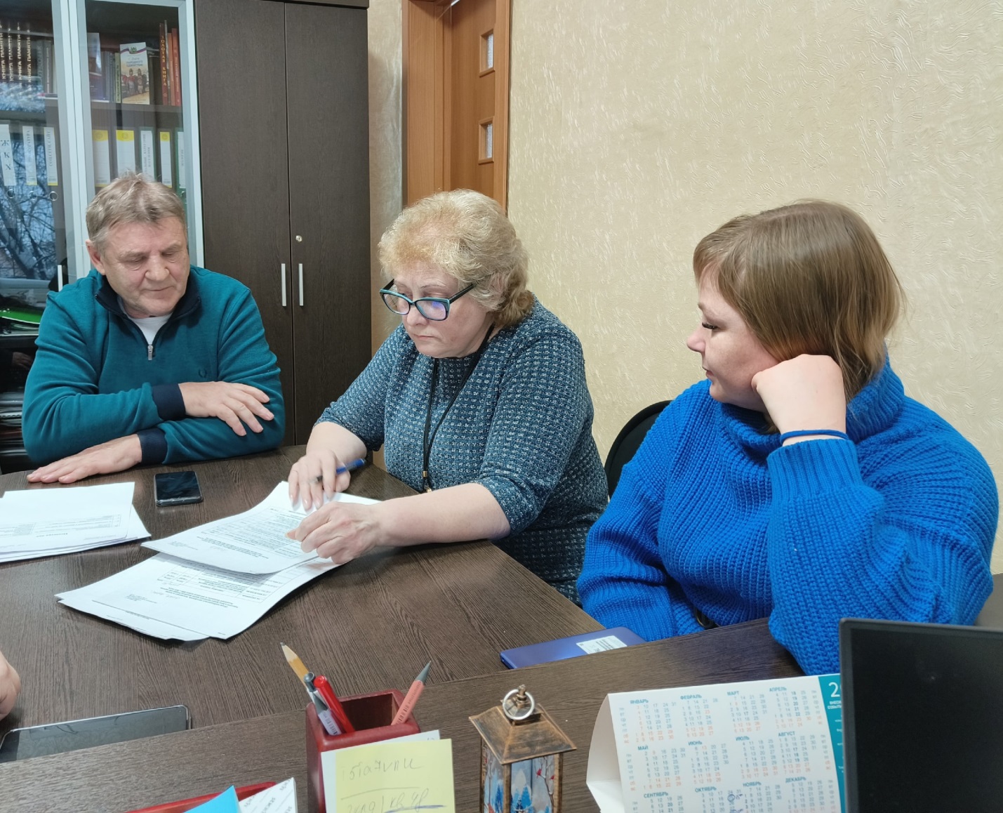 Депутат Совета Таланкова М.А. выступила с предложением – поздравить с Новым годом детей-инвалидов, которые не обучаются в школе или обучаются на дому.